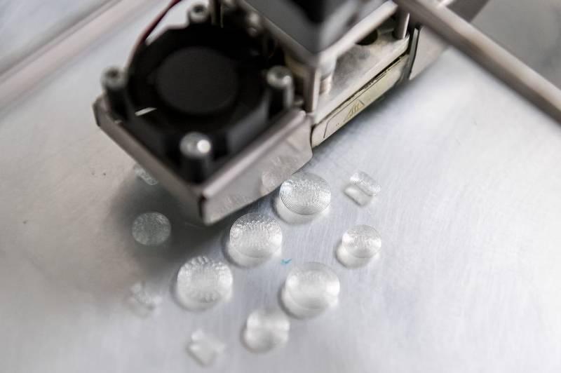 Leki i implanty z drukarek 3D